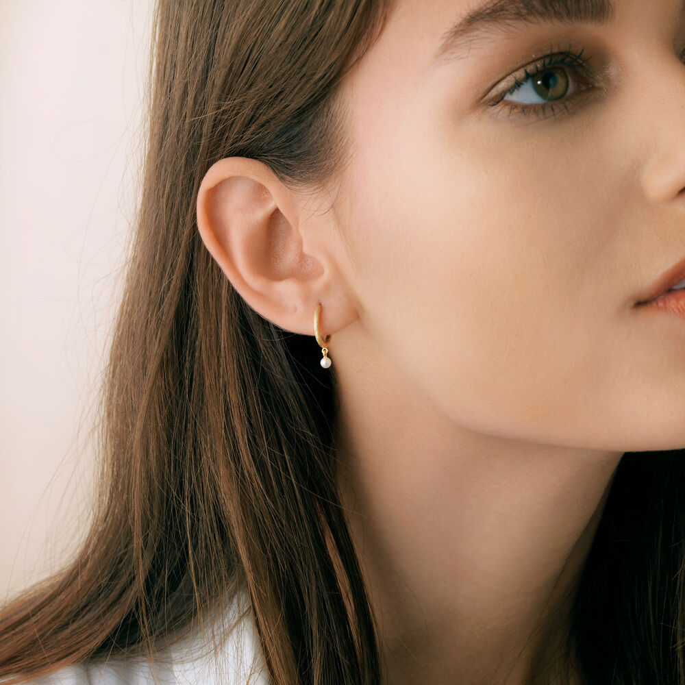 Hoopla 18ct Gold Pearl Hoop Earring | Annoushka jewelley